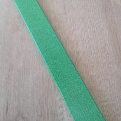 Avvolgimento del canale a U in FRP a forma di C 40x22x5mm con velo in poliestere liscio infrangibile